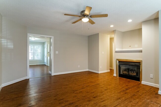 Building Photo - 602 Coventry Dr
