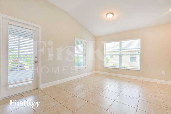 Foto del edificio - 1164 Legatto Loop