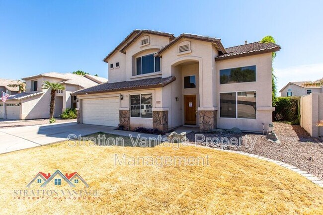 Building Photo - 1103 E Bruce Ave