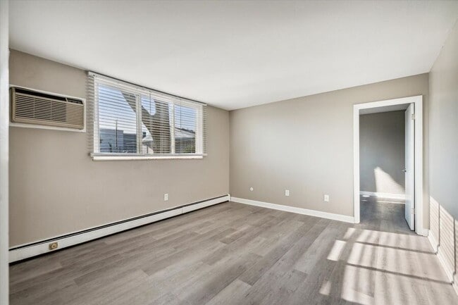 Building Photo - 4080 Royer Rd