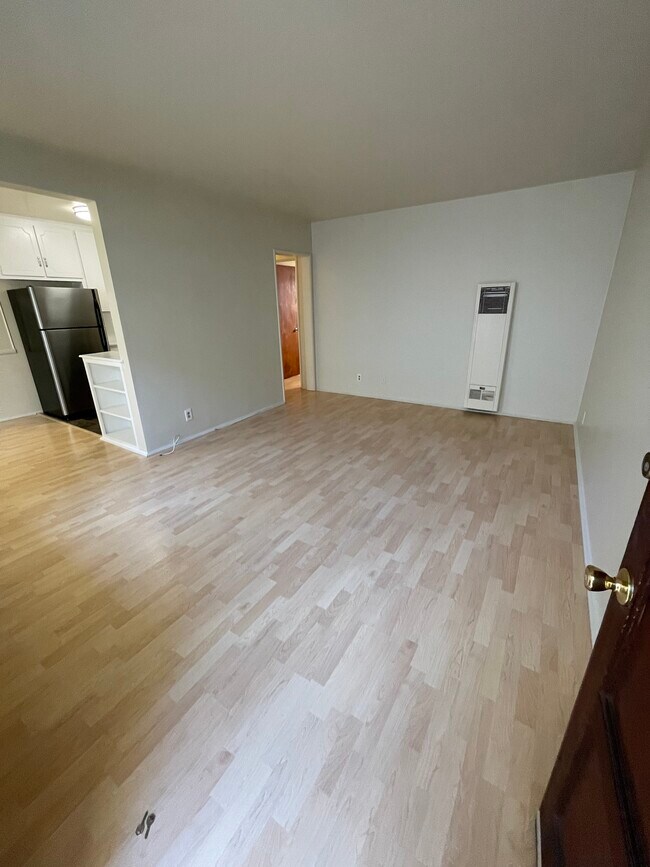 Sala de estar - 1329 Federal Ave