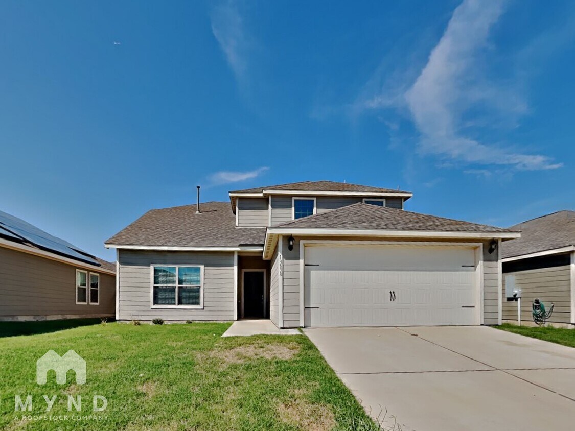 Foto principal - 13638 Logan Pass Dr