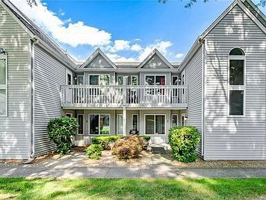 Easy In and out access - 155 Redstone Hill Rd