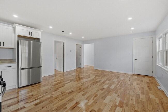 Foto del edificio - 382 West Main Street