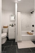 Building Photo - 529 Elizabeth Ave