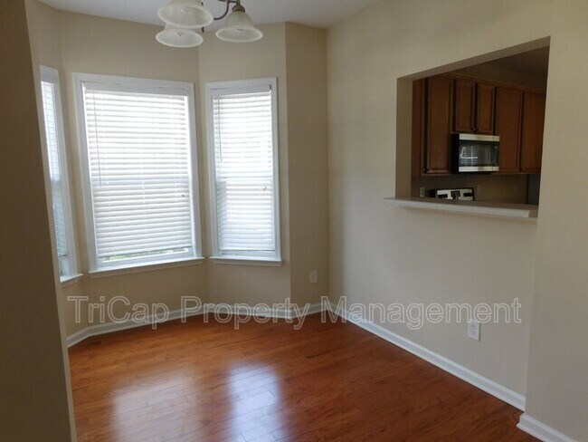 Foto del edificio - 524 Elm Ave