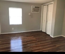 Building Photo - 612 S Knoblock St