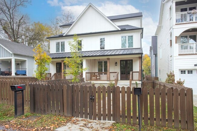 Building Photo - 337 Gatewood Ave