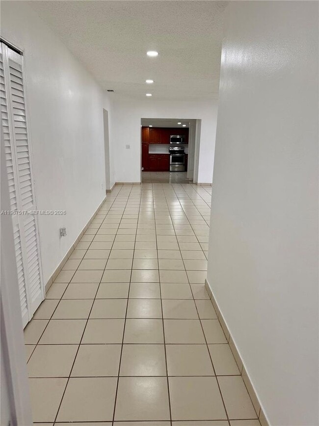 Foto del edificio - 5900 W 21st Ct