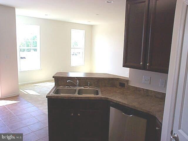 Building Photo - 1209 Madison Ln