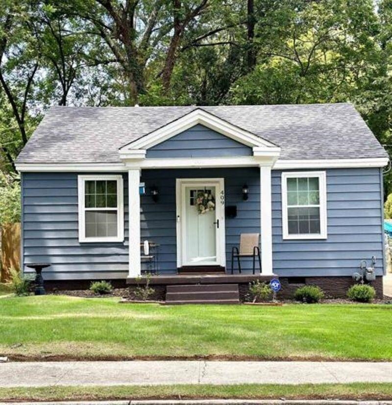 Primary Photo - 409 Josephine St