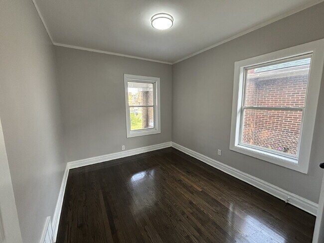 Foto del edificio - Cozy 4-bed house in Gary!
