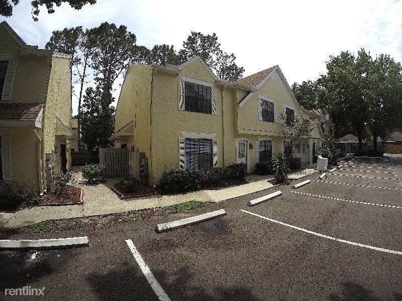 Primary Photo - 2 br, 3 bath Townhome - 4102 Tartan Pl