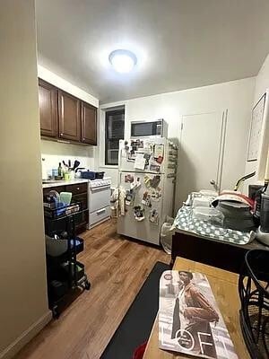 Foto del edificio - 147 E 82nd St