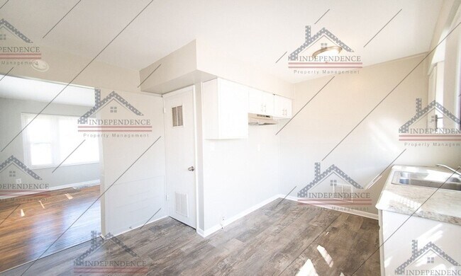 Foto del edificio - Rangeley Home: New Year, New Home: 50% Off...