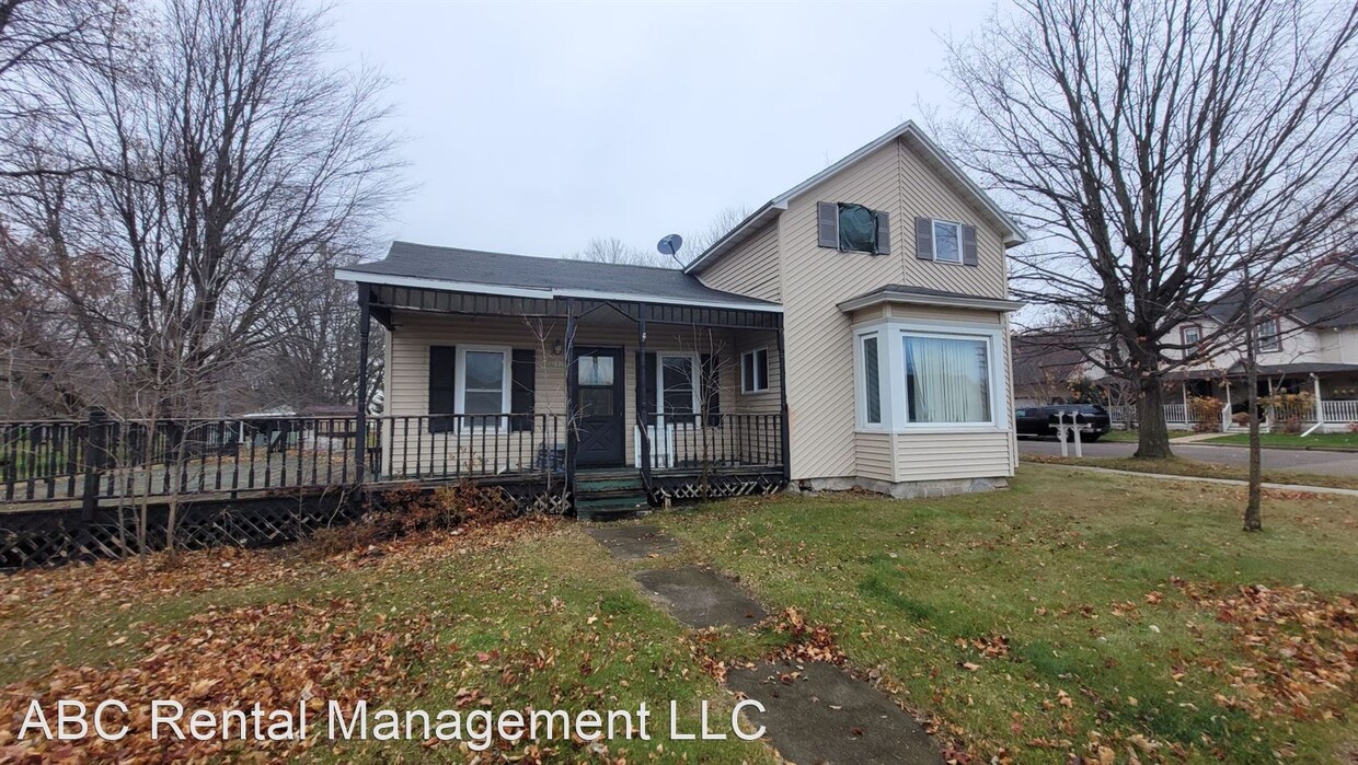 Primary Photo - 3 br, 2 bath House - 200 W Birch St