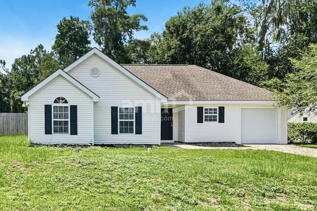 Building Photo - 61 Wintergreen Dr