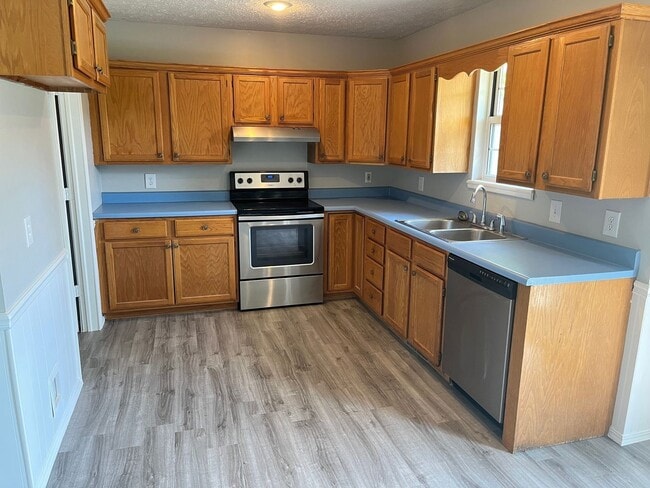 Foto del edificio - 2 bed/ 2 Bath home in Nixa