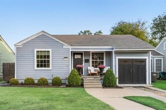 Building Photo - 5029 Locke Ave