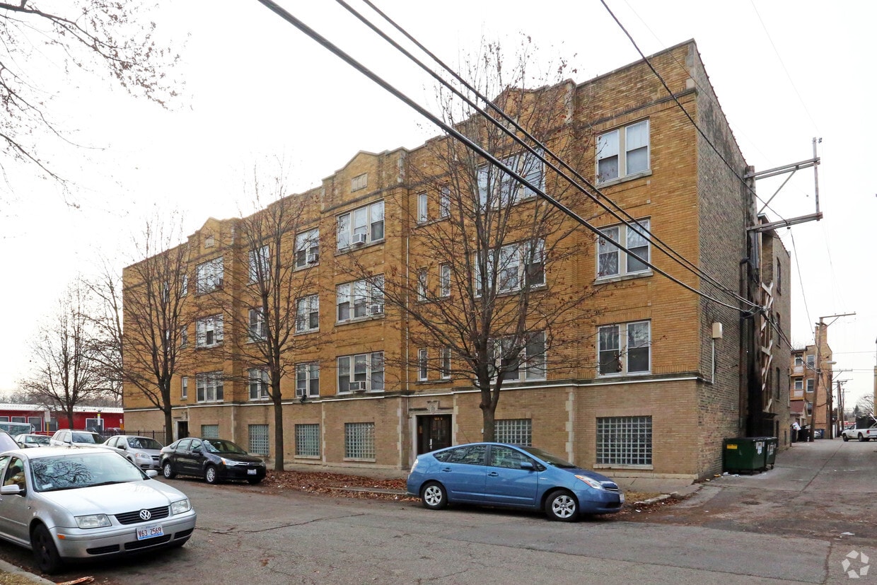 Building Photo - 5002-5010 N Springfield Ave