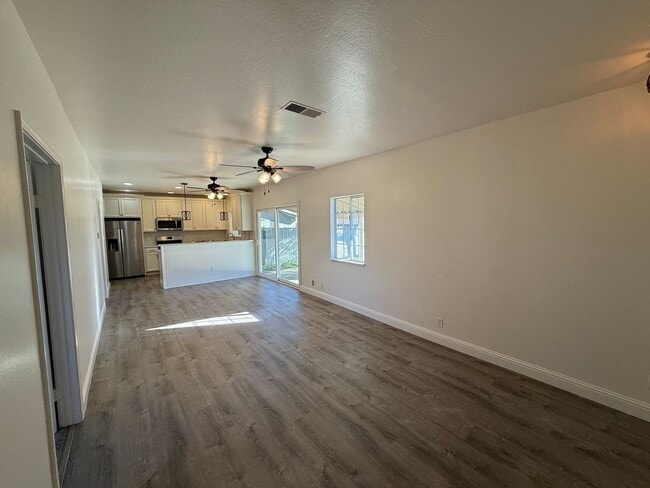 Building Photo - Acacia Multi Dwelling