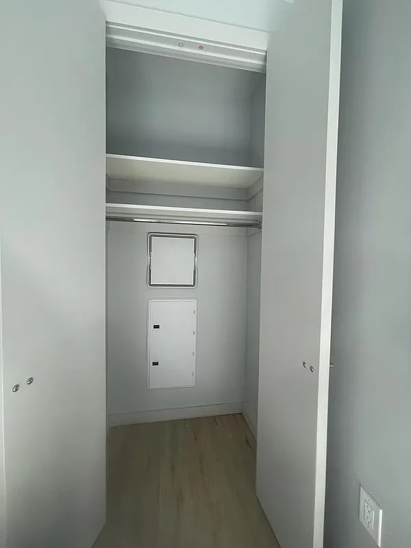 Building Photo - 458 Cyrus Pl