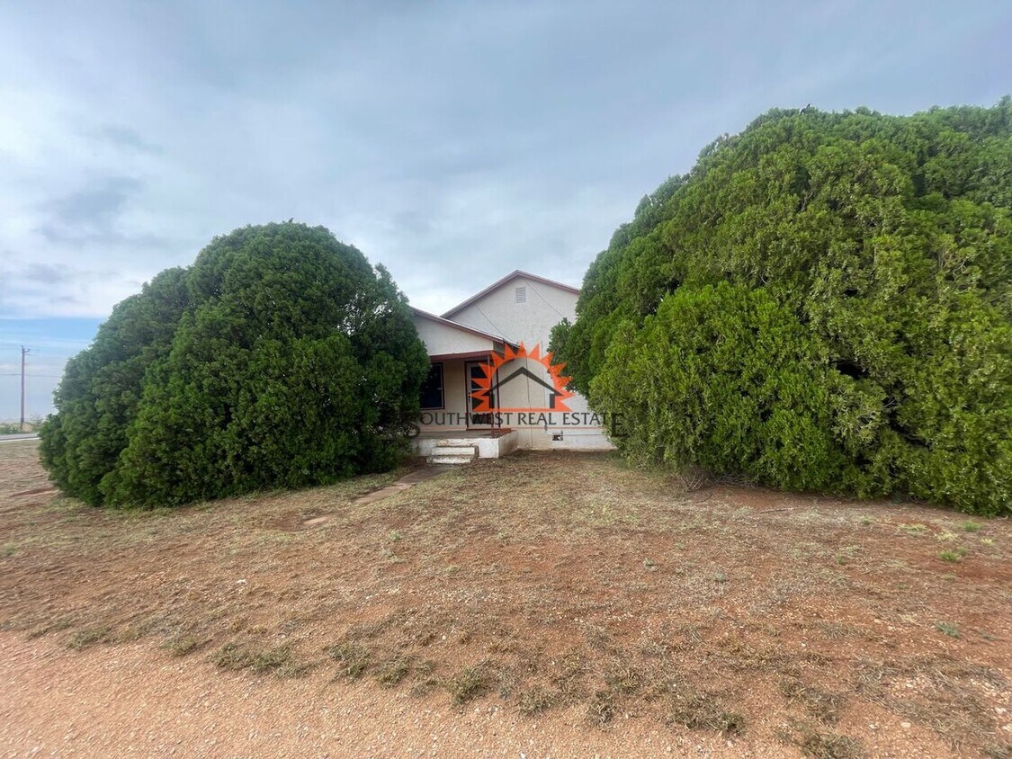 Foto principal - Charming Country home. 2 bed 1 bath