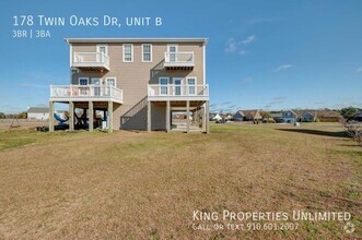 Building Photo - 178 Twin Oaks Dr