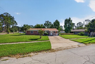 Building Photo - 5503 Boeing Dr
