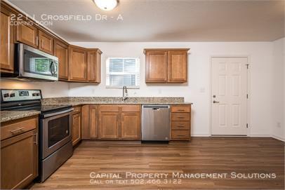 Foto del edificio - 2211 Crossfield Dr