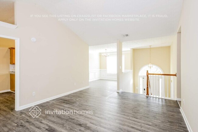 Building Photo - 895 Lewis Ridge Cir