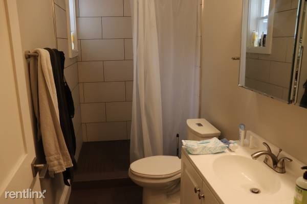 Foto del edificio - 1 br, 1 bath  - 26 Jfk Street Apt 8 Unit 8