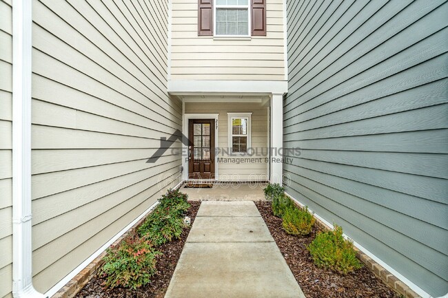 Building Photo - 217 Kinsale Dr