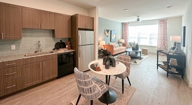 Building Photo - Silver Strand Residences: Exclusive Seasid...