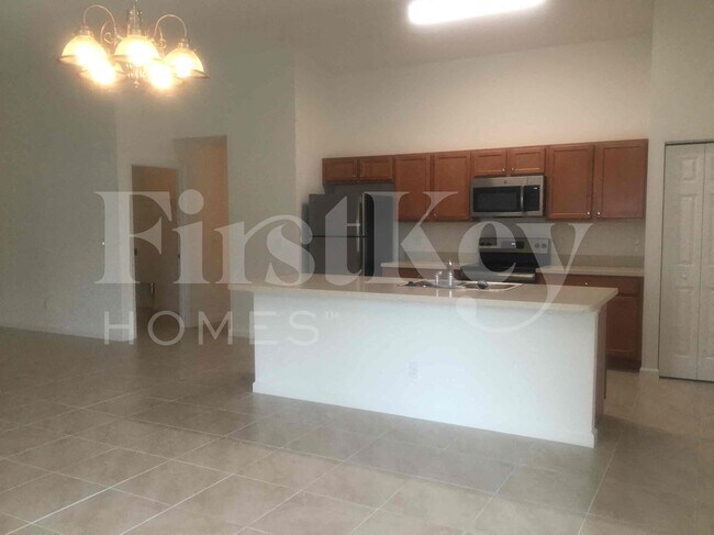 Foto del edificio - 146 SW Milburn Cir