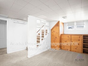 Building Photo - 127 E 600 N
