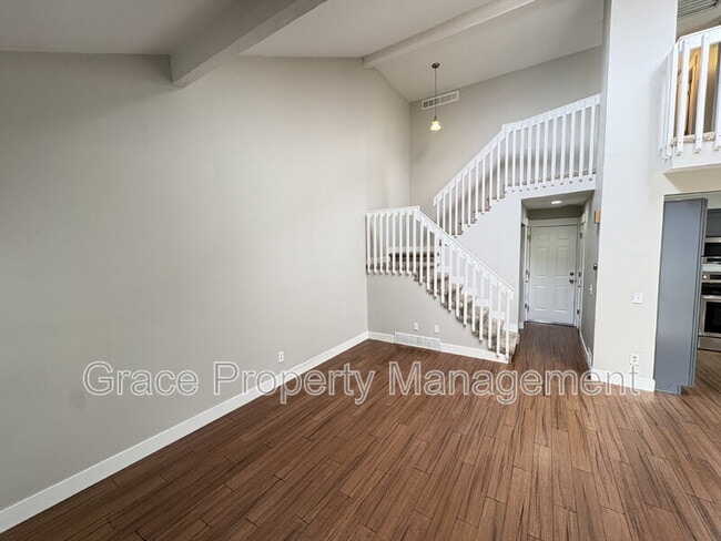 Building Photo - 14221 E Radcliff Cir