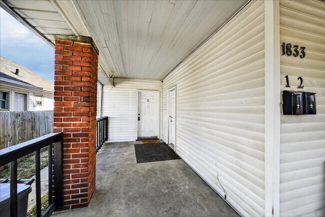 Foto del edificio - 1833 Orleans St