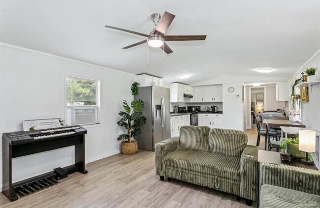 Foto del edificio - 5094 Red Barn Rd