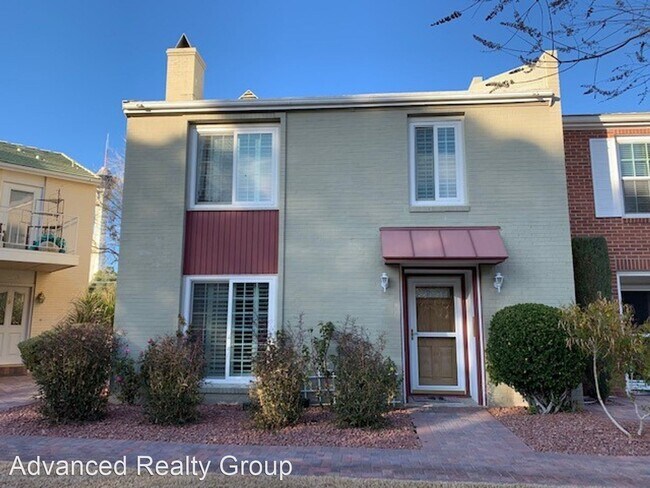 Building Photo - 2 br, 2.5 bath House - 578 Tam O Shanter