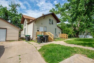 Building Photo - 6704 Binney St