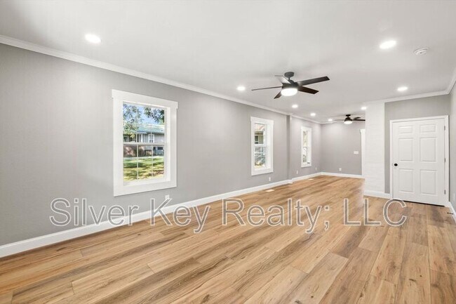 Foto del edificio - 1119 Washington Ave