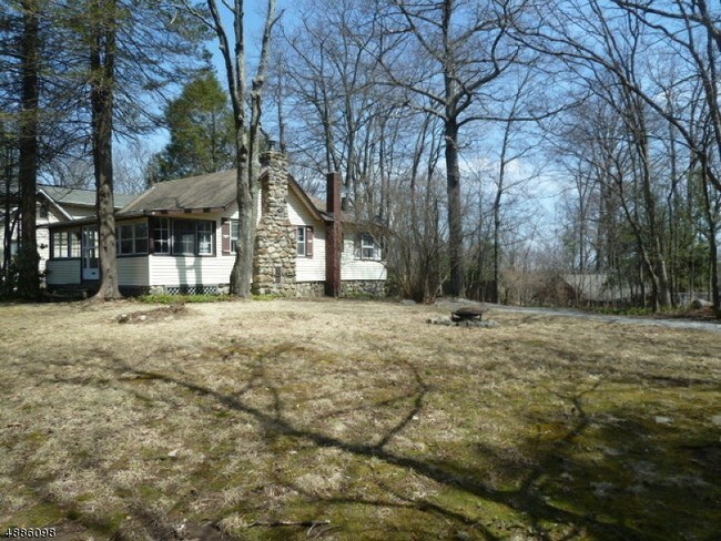 Building Photo - 205 Annisquam Rd