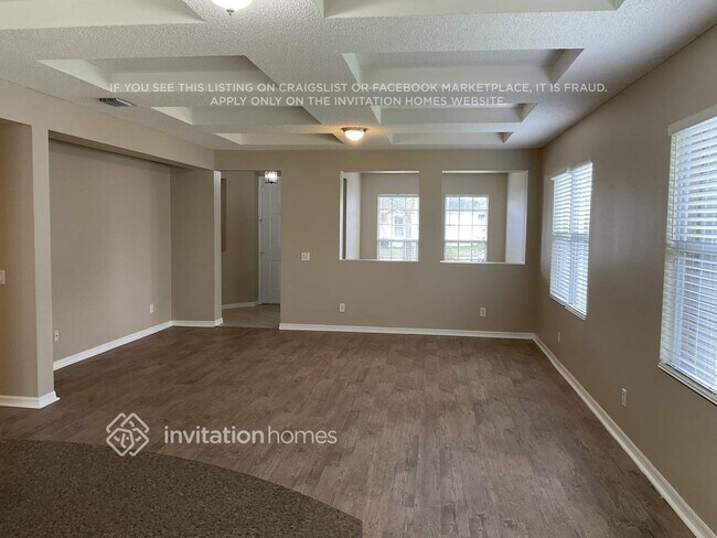 Foto del edificio - 662 Cressa Cir