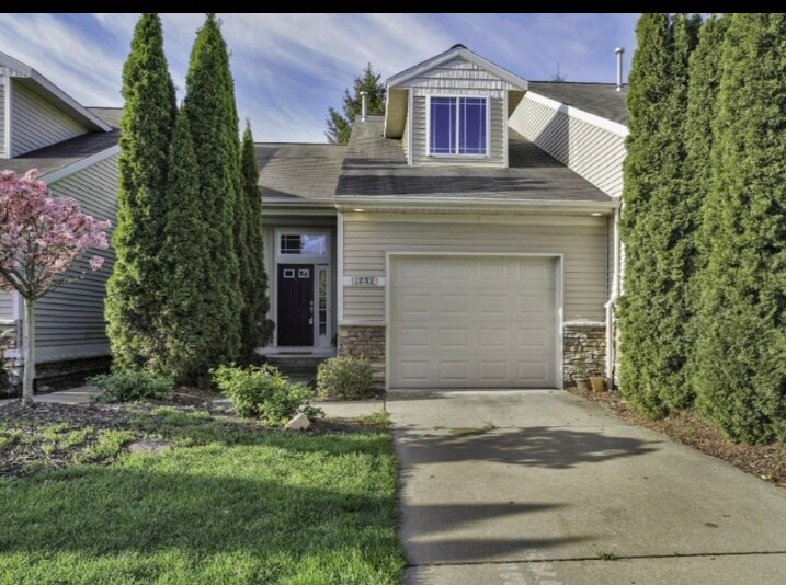 Primary Photo - 1232 Yuma Ridge Dr SW