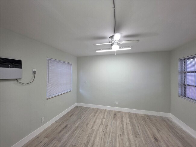 Foto del edificio - 1739 Jackson St