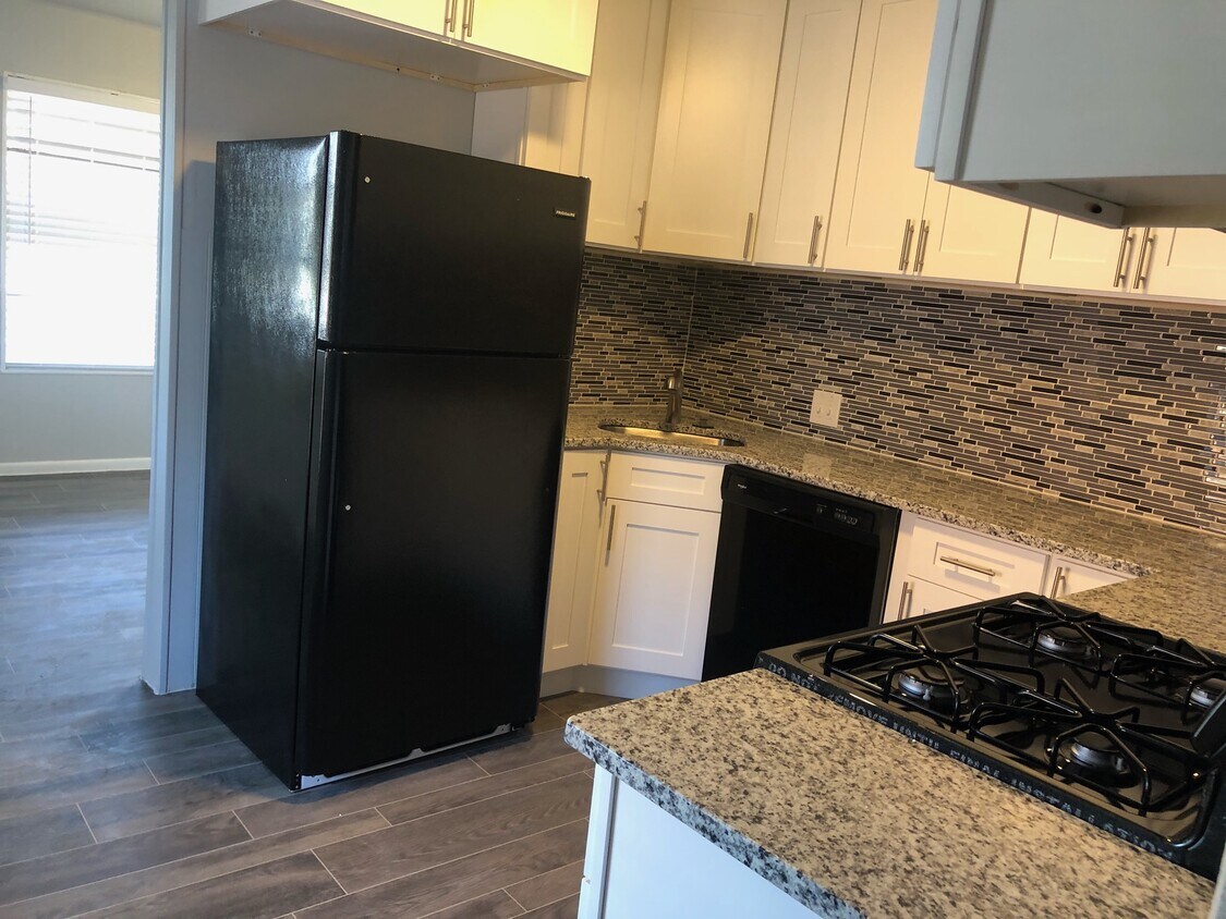 Foto principal - 1002 Milvid Ave