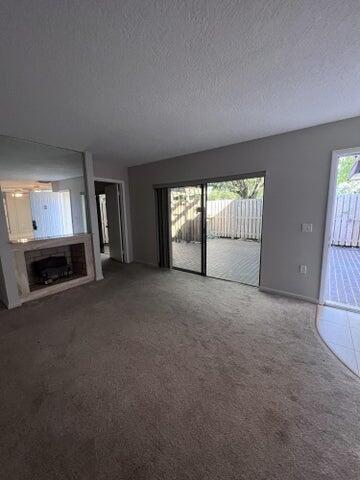 Building Photo - 1221 12th Ln