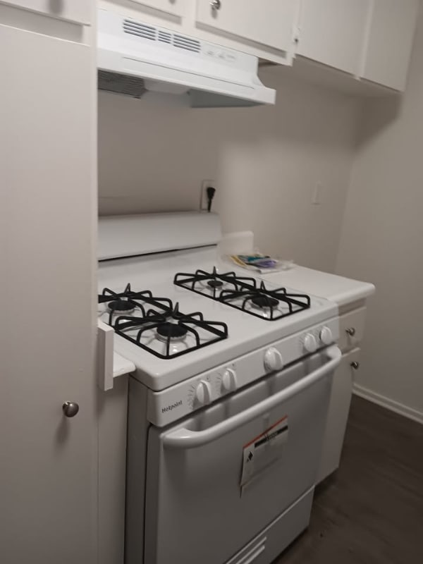 Building Photo - 15116 Parthenia St