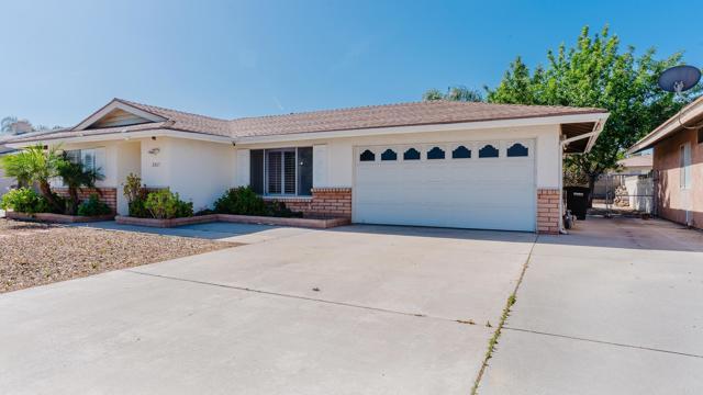 Foto del edificio - 2867 Cindy Ln